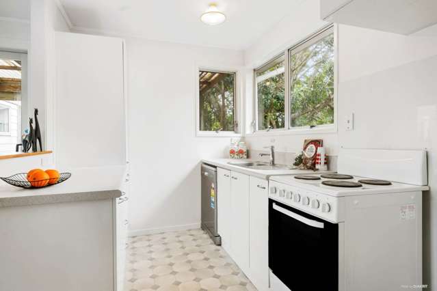 61 Glenvar Road Torbay_3