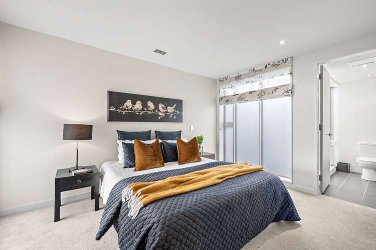 7b/42 Cable Street Te Aro_15