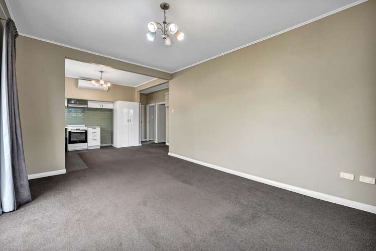 68 Conway Road Eltham_6