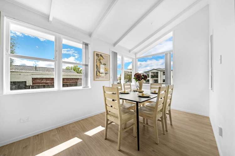 27 Royal Arch Place Papakura_17