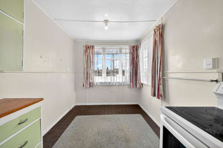 281 High Street Solway_12