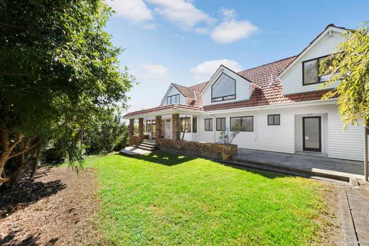 310 Glengarry Road Glen Eden_4