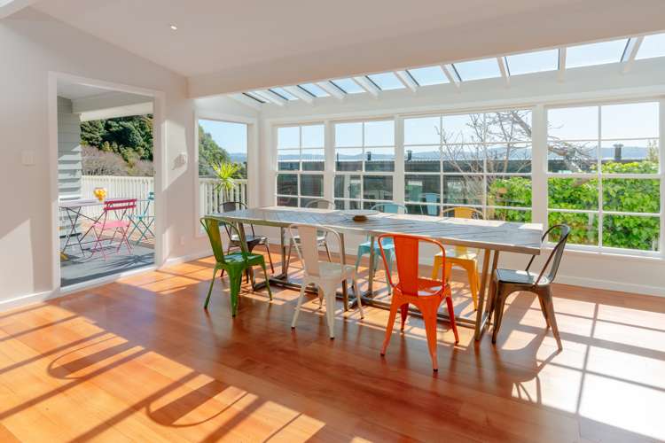 15 Taumaru Avenue Lowry Bay_13