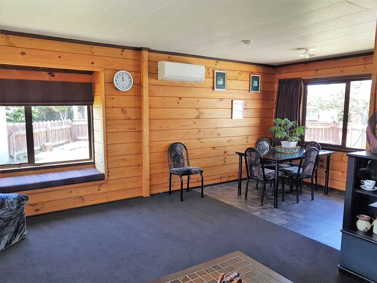 9 Ponderosa Place Opunake_5