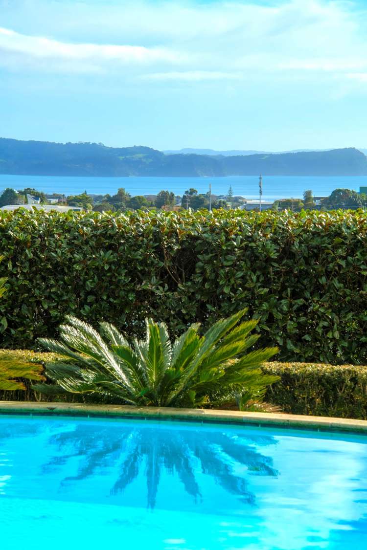 1 Myra G Place Stanmore Bay_46