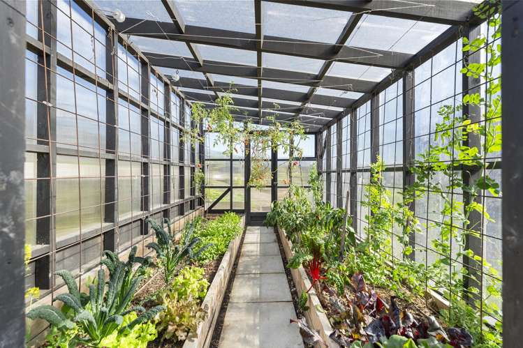 26 Taha Puke Road Okura_38