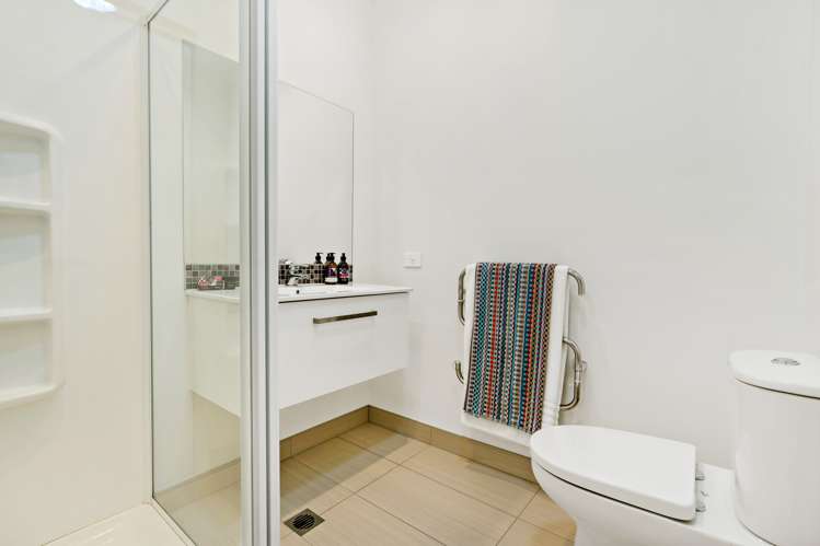 188 Clark Road Hobsonville_10