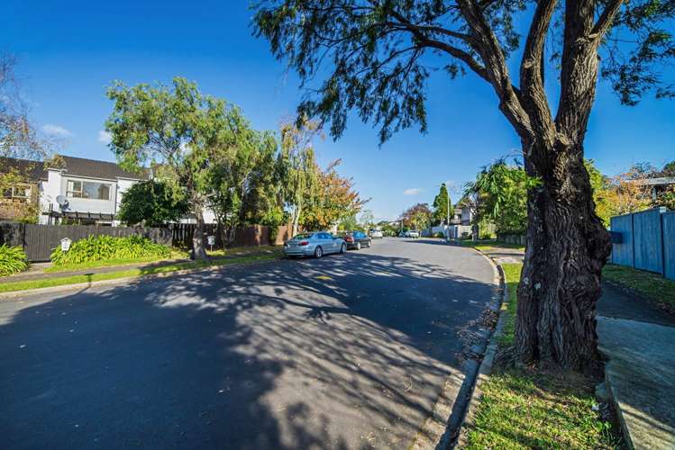 2/33 Monteith Crescent Remuera_16