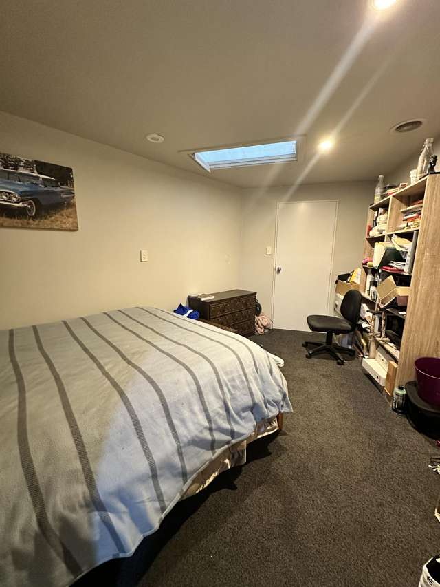 2a Desi Place Hillsborough_4