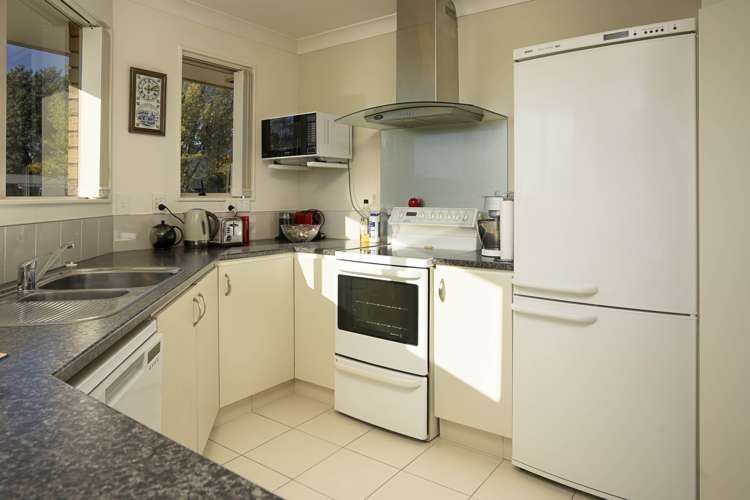 15 Arbor-Lea Avenue Richmond_4