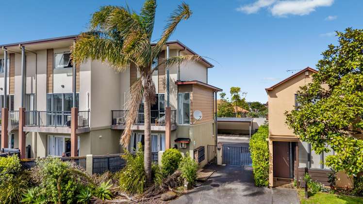 7/29 Haven Drive East Tamaki_19