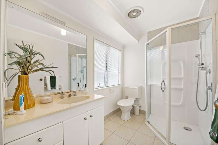 20A Charles Fox Place St Johns_16