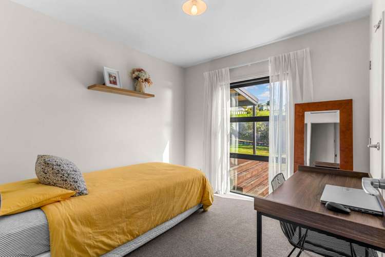 13 Te Whai Street Mangawhai Heads_11