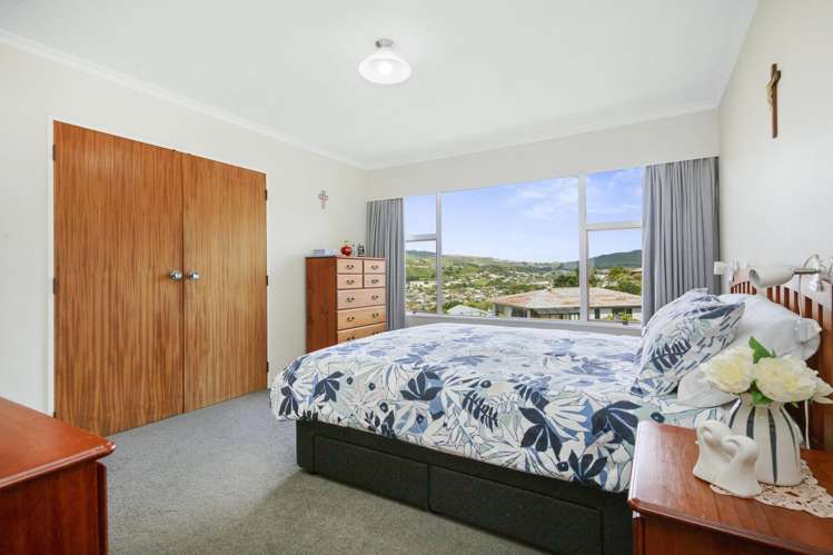 30 Turriff Crescent Tawa_13