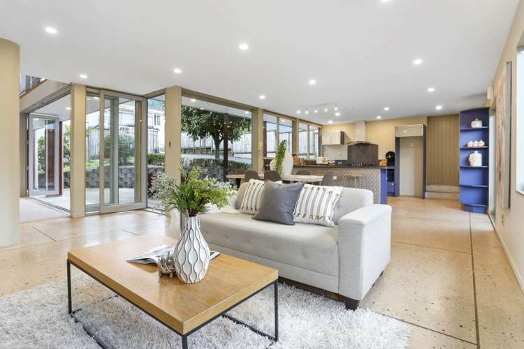 3f Warren Avenue Three Kings_7