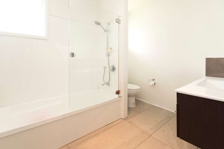 17a East Avenue Manly_12