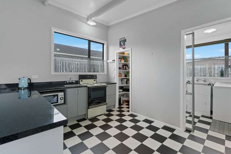 24 Freyberg Street Saint Kilda_6