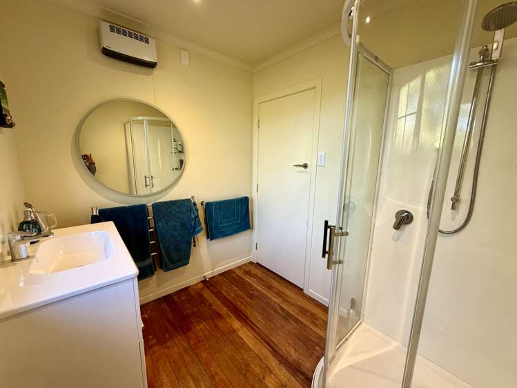 121 Grant Road Otatara_10