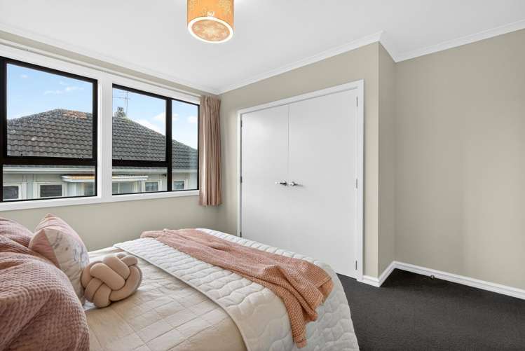 54 Wilkie Crescent Naenae_7
