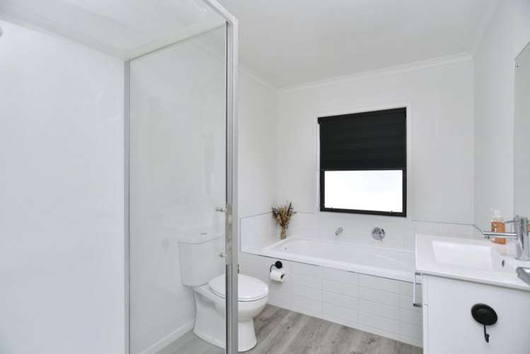 6 Hamlett Drive Woodend_11