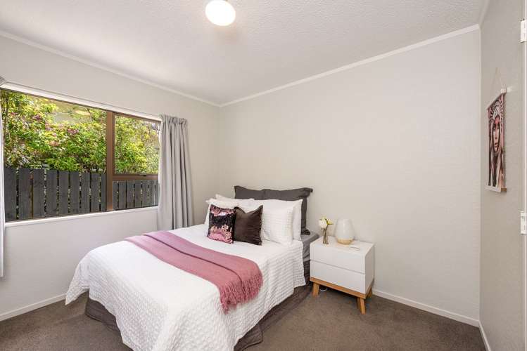 65 Allington Road Karori_5