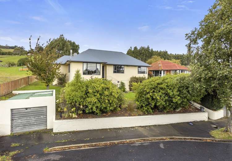 37 Burgess Street Green Island_16