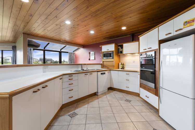 11 Gairloch Place Wattle Downs_7