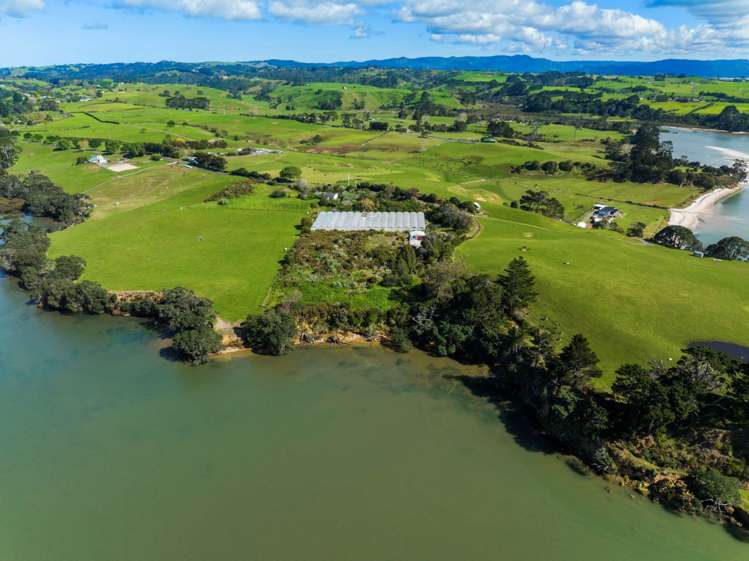 144 Kauri Road Awhitu_12