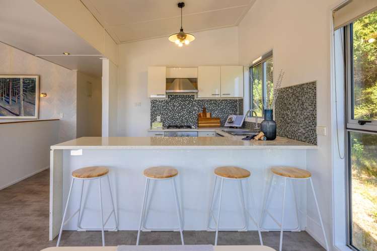 15A Erua Road Ostend_6