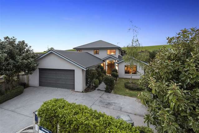 18 Sharaleigh Place Grandview Heights_1