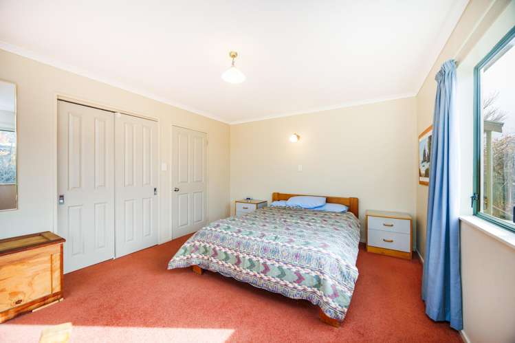 14 Douglas Square_5