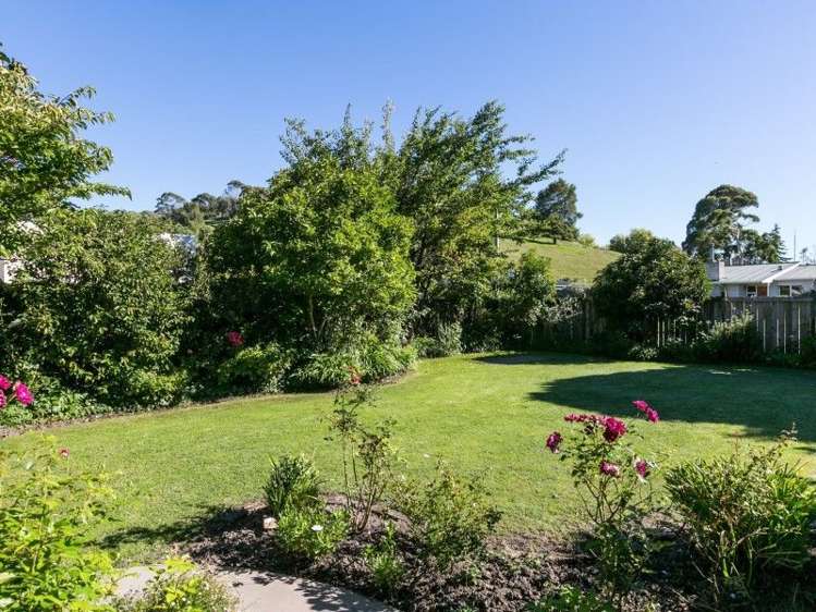 2 Dolbel Street Taradale_17