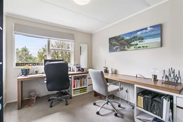 102 Taiapa Road Muriwai_24