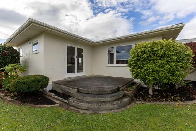 11 Aberdeen Avenue Takaro_1