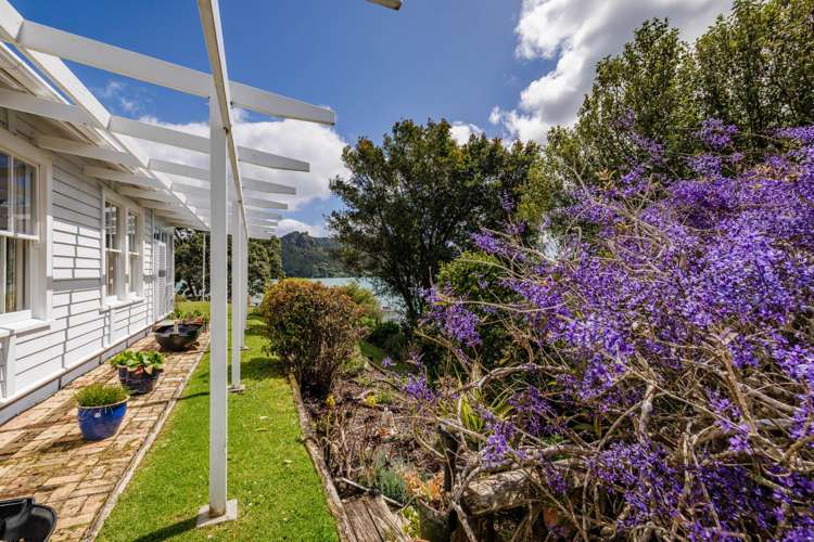 8A McKenzie Road Whangaroa_21