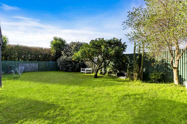 106 Edgewater Drive Pakuranga_2