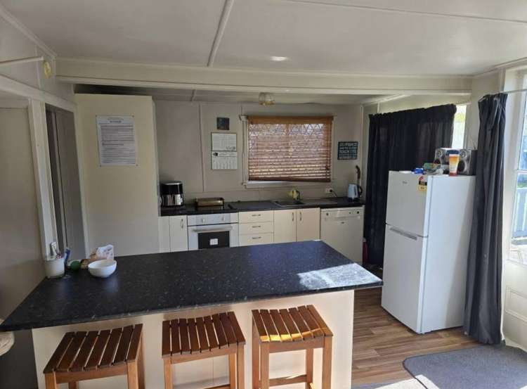 Hut 45/363 Wrens Road_4