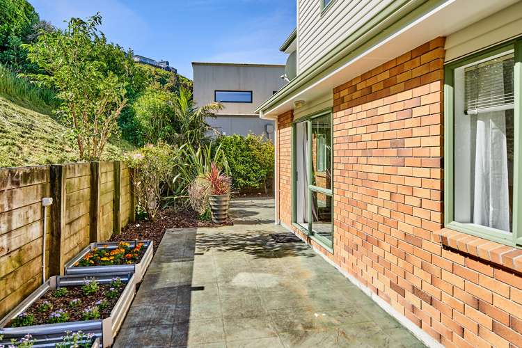 18 Chippenham Grove Churton Park_21