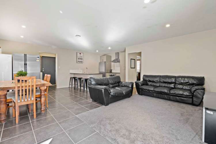 17 The Rise Gulf Harbour_12