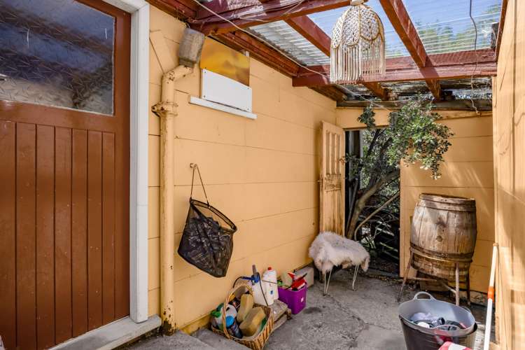 68 Domett Street Opunake_24