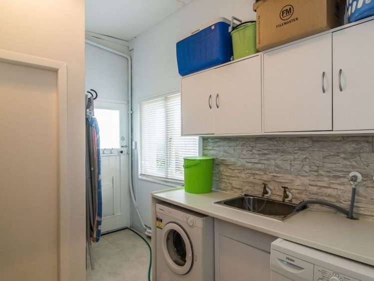 88 Miramar North Road Miramar_19