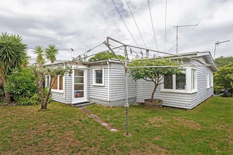 25 Douglas Street Okitu_22