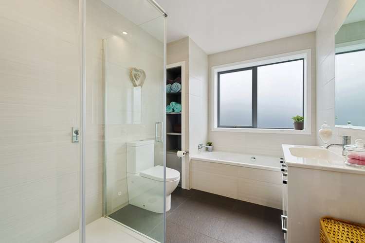 25 Magnetic Place Cromwell_17