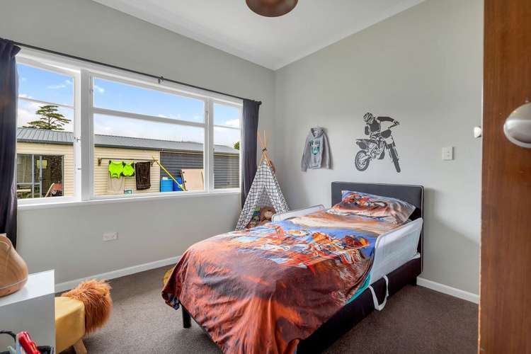 11 Standish Place Stoke_9