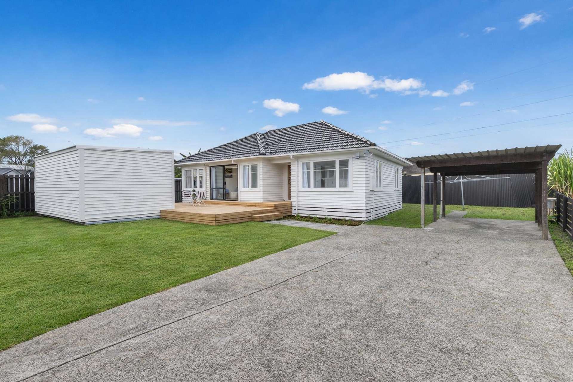 2/8 Fisher Crescent Otara_0