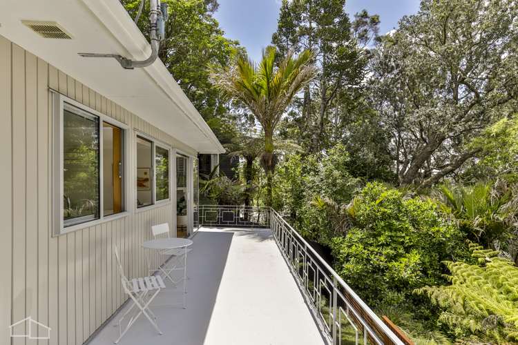 52 Paturoa Road Titirangi_11