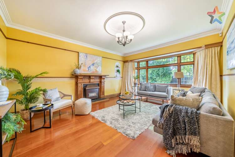 30 Ludlam Crescent Woburn_1