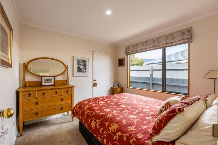 10a Baxter Place Stoke_5