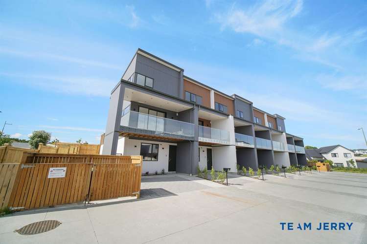 1 Heketara Way Westgate_19