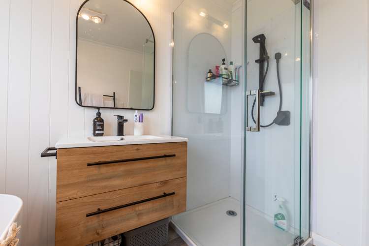 76 Gordon Street Dannevirke_13